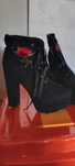 Botas e sandalias  salto alto