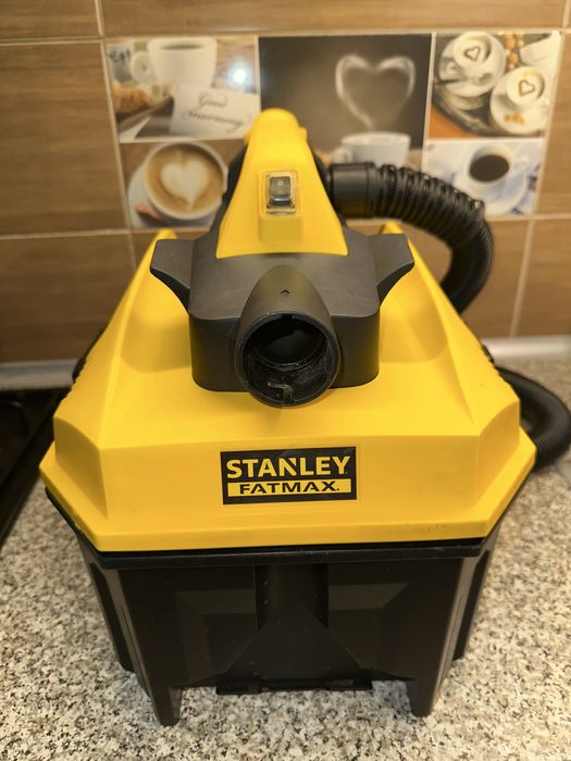 Пилосос акумуляторний STANLEY FATMAX FMC795