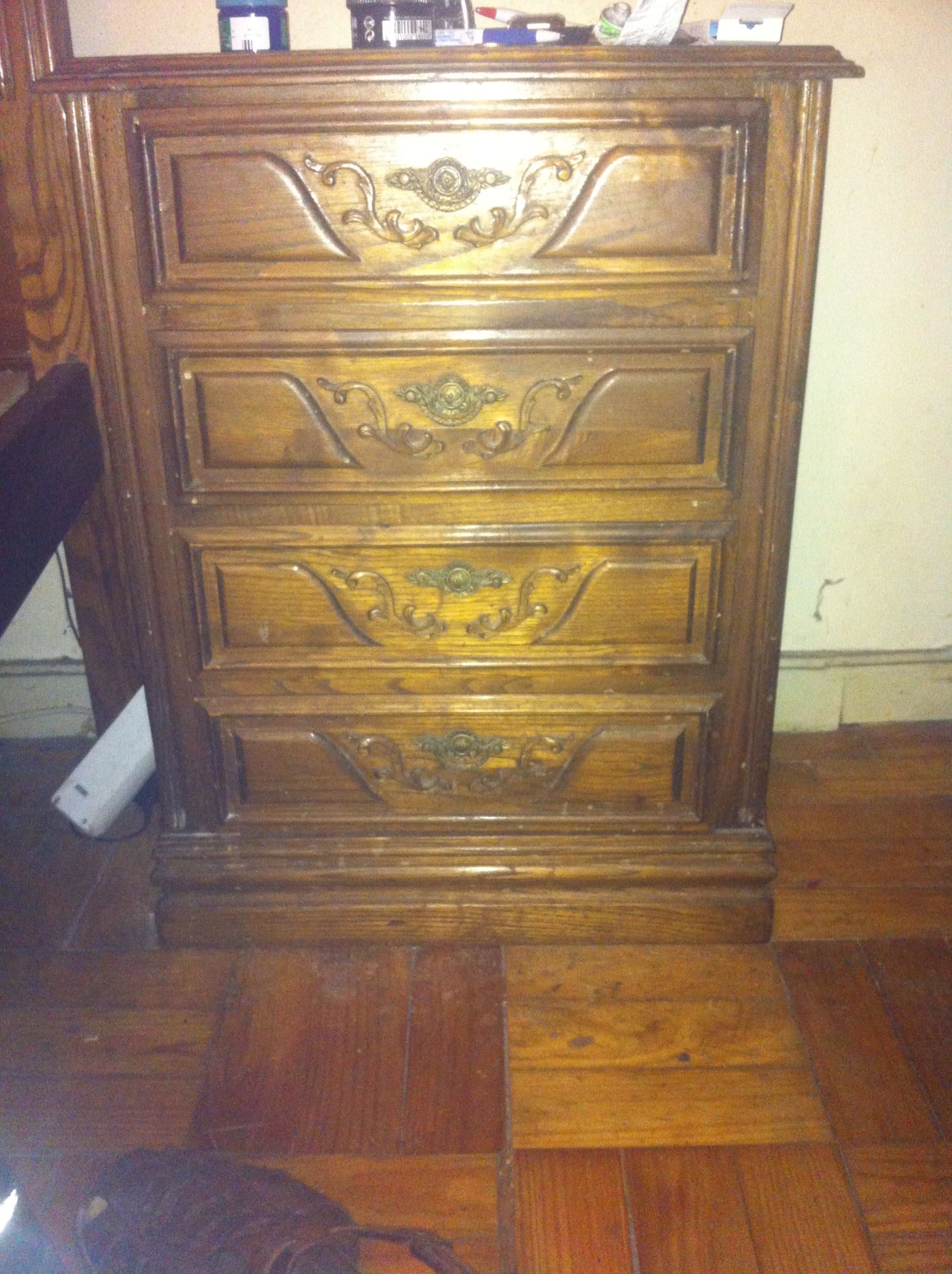 Conjunto de móveis para quarto de casal madeira castanha