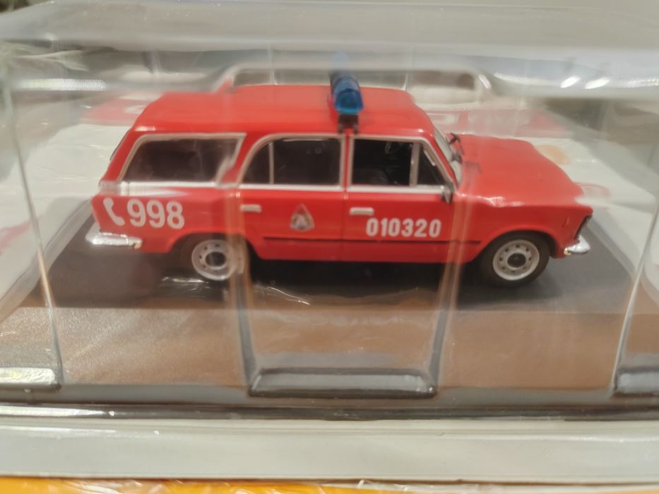 Legendy FSO DeA nr 64 FSO 125p Kombi Straż pożarna model 1:43