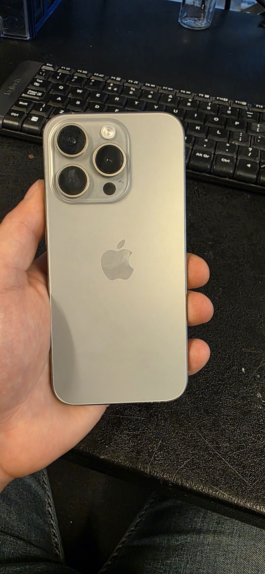 Ipgone 15 pro 128 uszkodzone lcd.