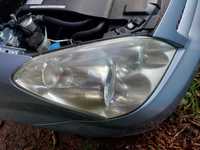 Toyota Corolla Verso II lampa prawa reflektor przedni przód europa