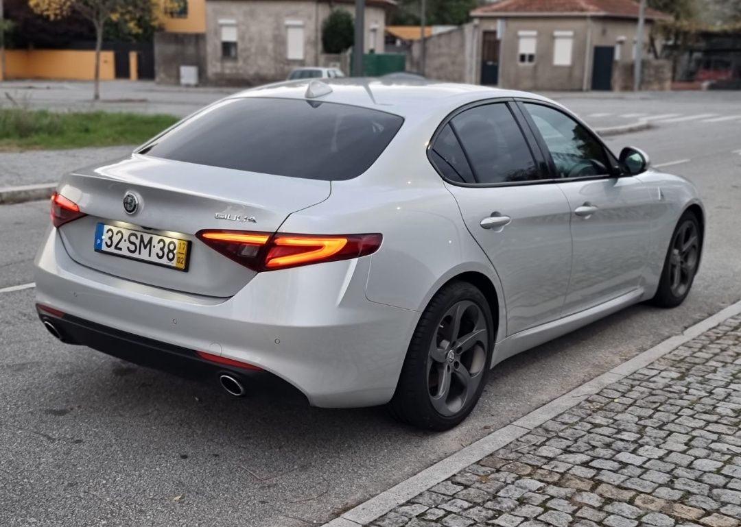 Alfa Romeo Giulia Super AT8
