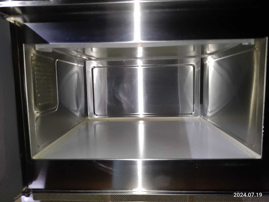 Микроволновая печь Panasonic NE-1646 Профессиональная 18л разогрев 60с