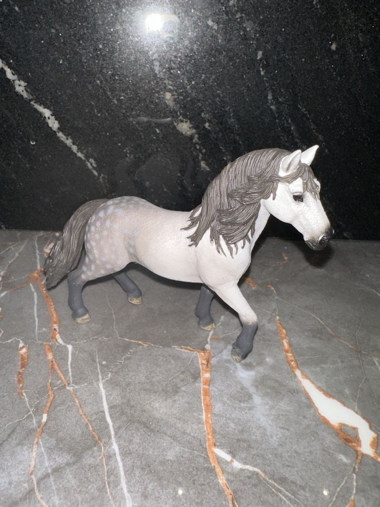 Konik figurka Schleich