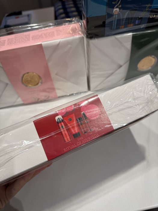 Подарункові набори для тіла Rituals