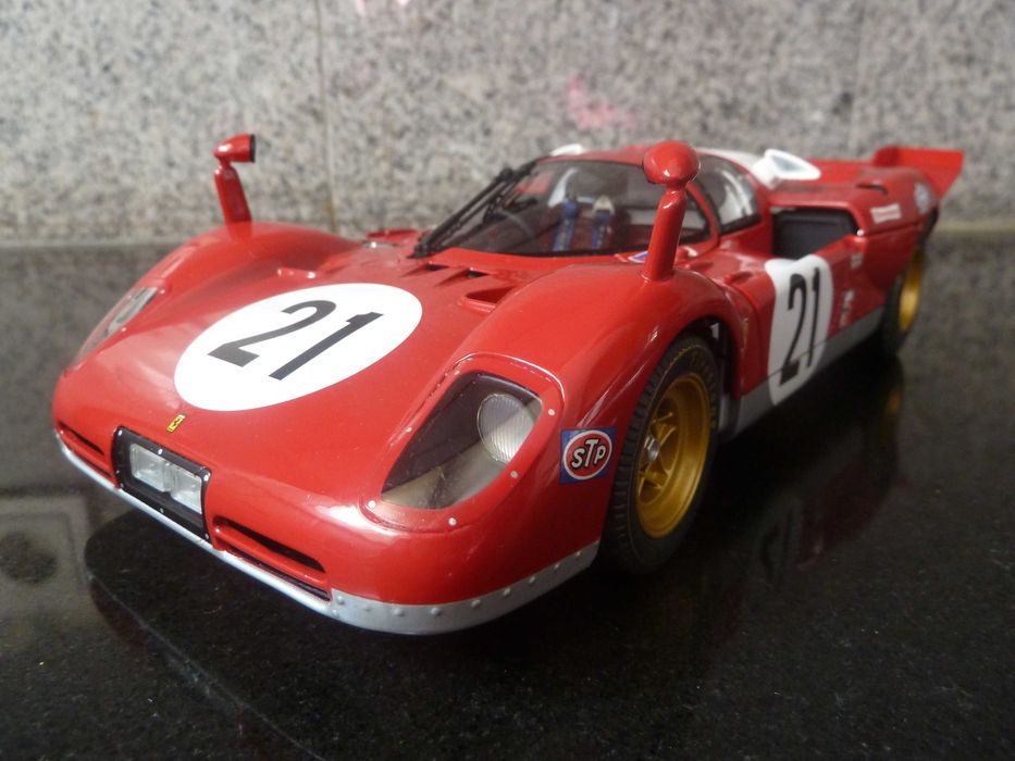 1:18 Hot Wheels Elite, Ferrari 512S, 12H Sebring 70 AutoArt Minichamps