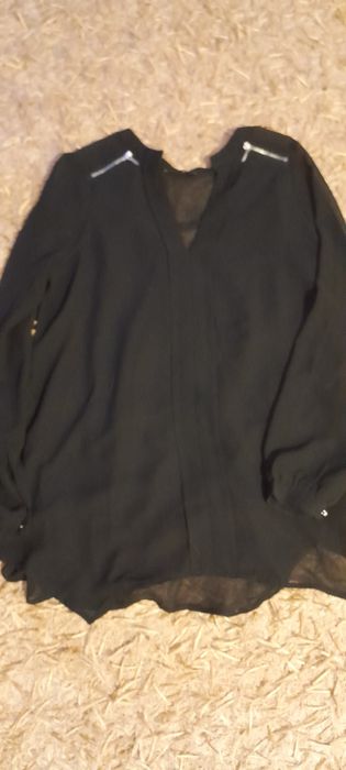 Tiulowa bluzka damska