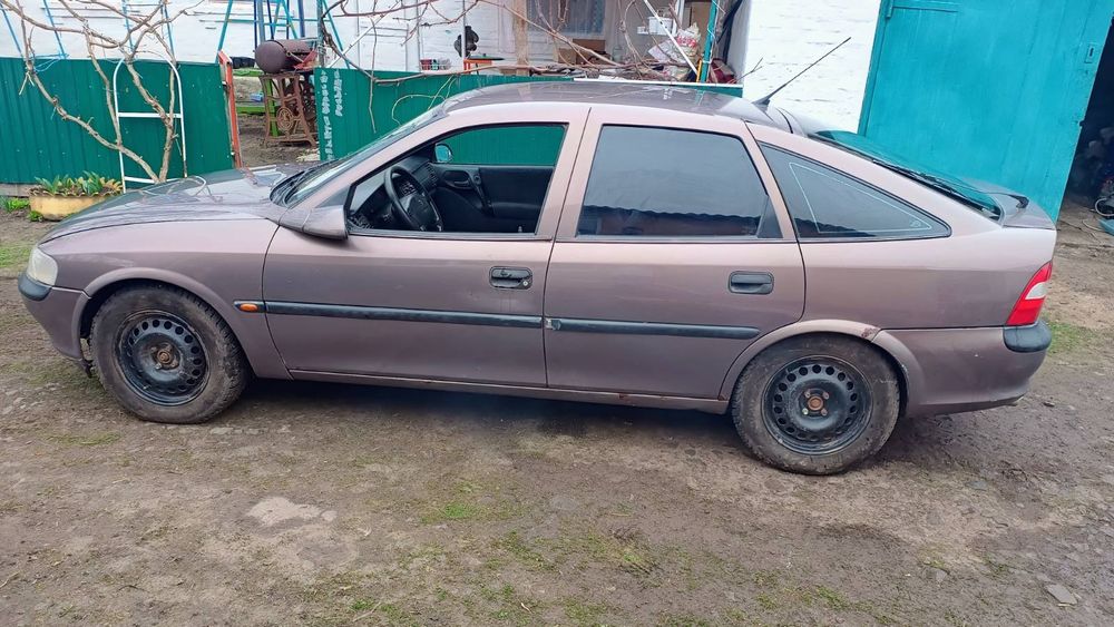 Opel Vectra b, Опель Вектра Б, 1.6 газ, бензин