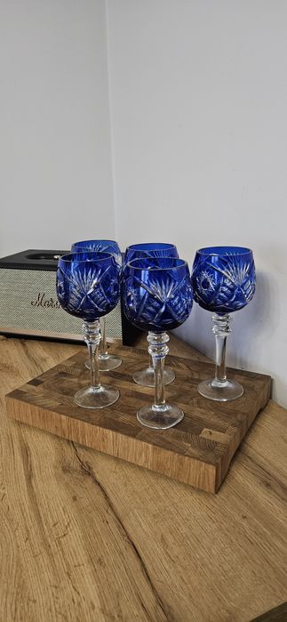 Kobaltowe kryształowe kieliszki Kryształ niebieski