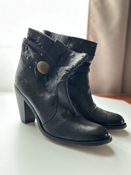 Черевики осінь-весна. Натуральна шкіра. 400грн.