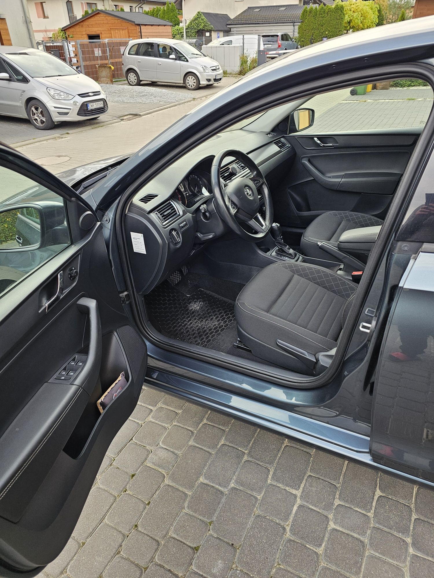 Skoda rapid 1.4 tsi dsg style