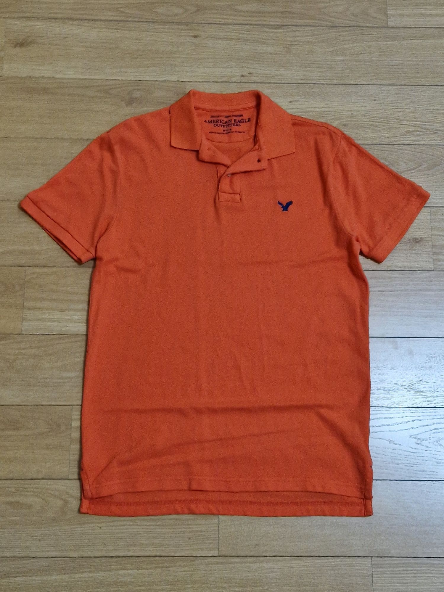 Polo Laranja da American Eagle Outfitters tamanho M