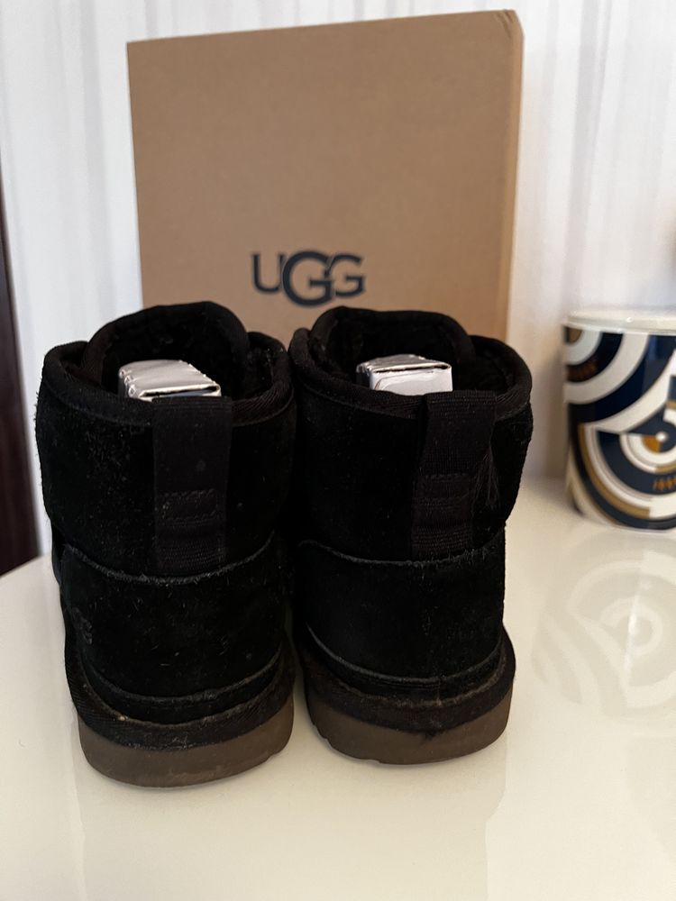 Продам угги UGG