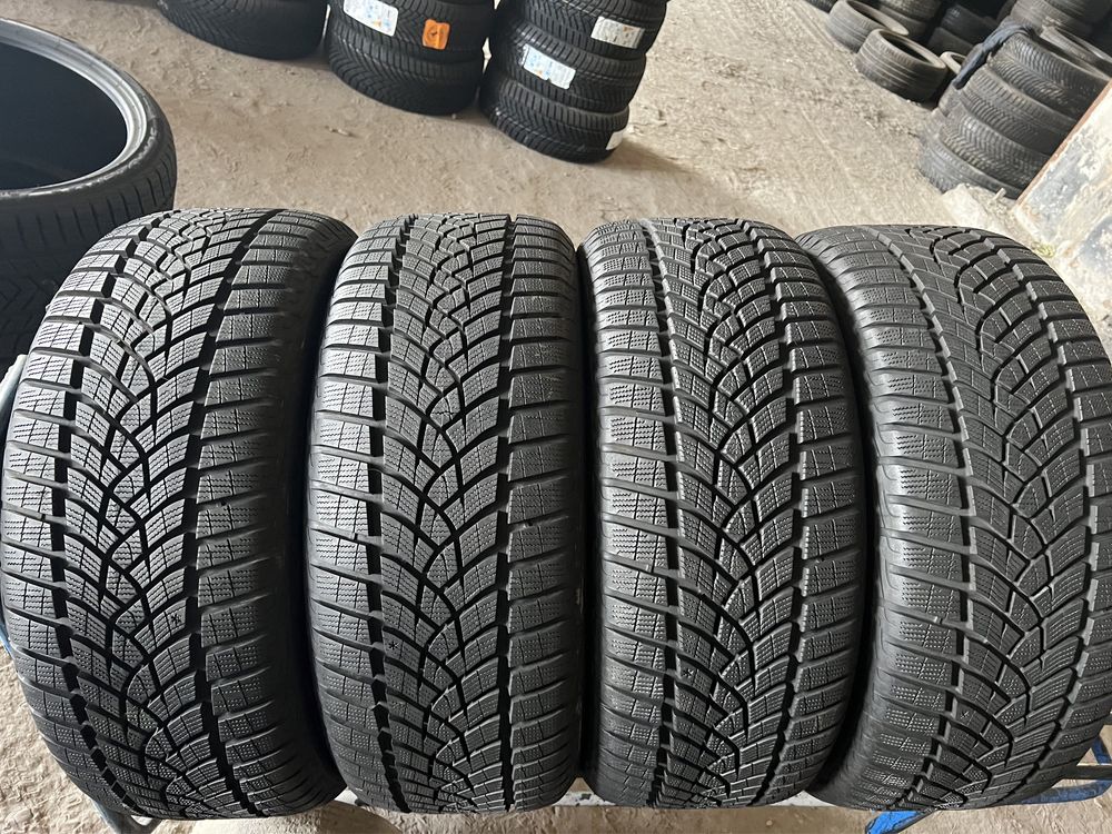 245/45/20 R20 Goodyear Ultra Grip Perfomance + 4шт зима