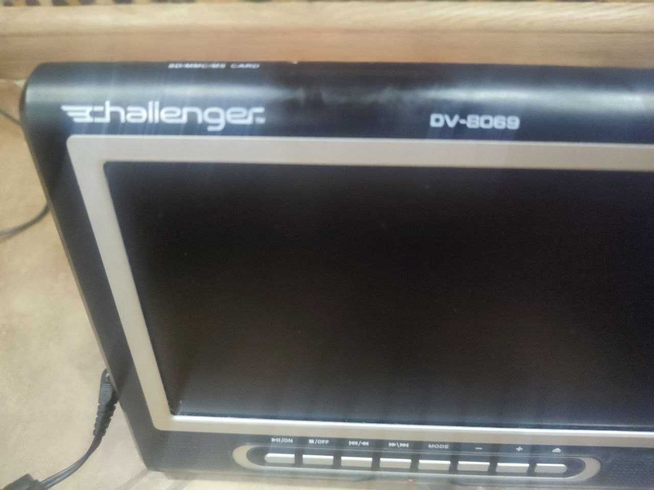 Портативный DVD-проигрыватель Challenger DV-8069