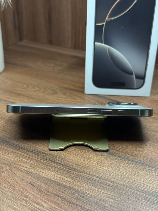 Apple iphone 16 Pro Neverlock акб-93%