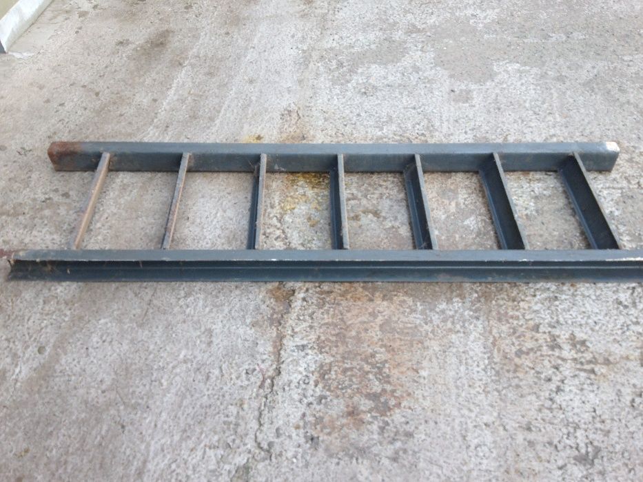 Лестница металлическая