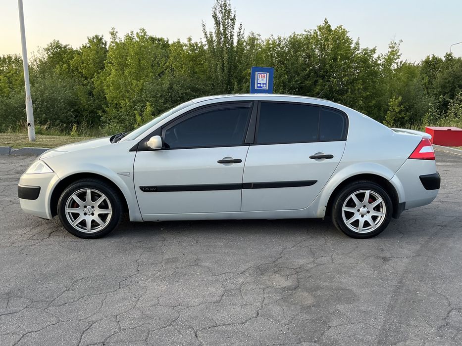 Renault Megane 1.6 автомат газ/бенз