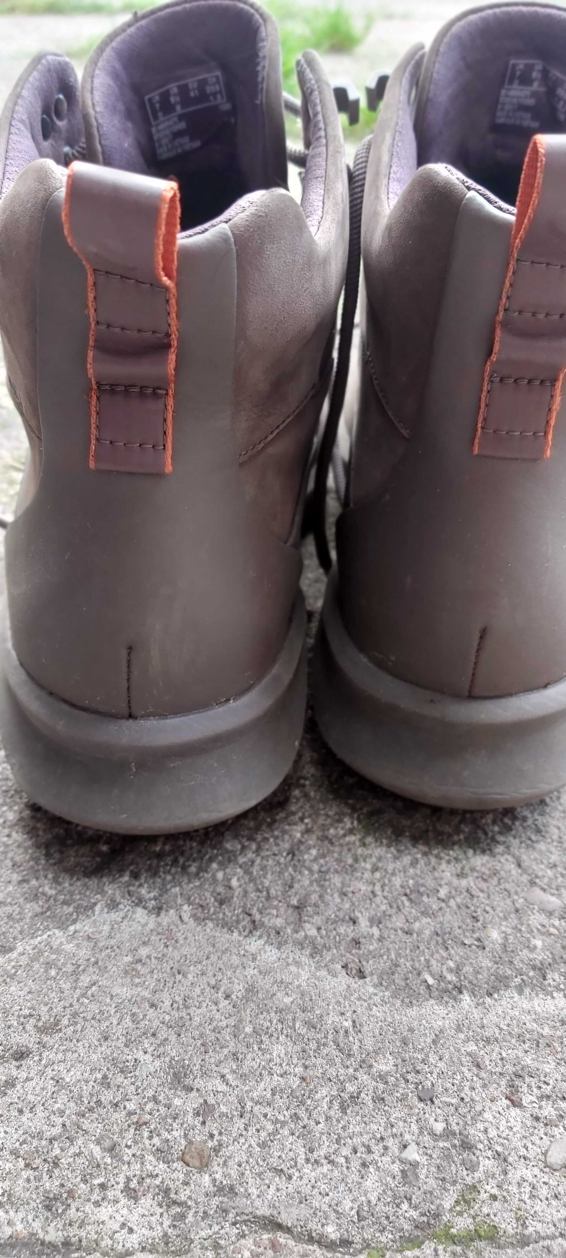 Sneakersy/ botki  Clarks Un Venture Hi