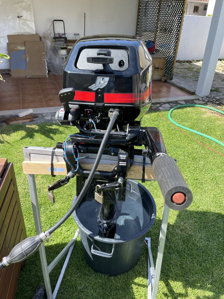 Motor Mercury 9.9