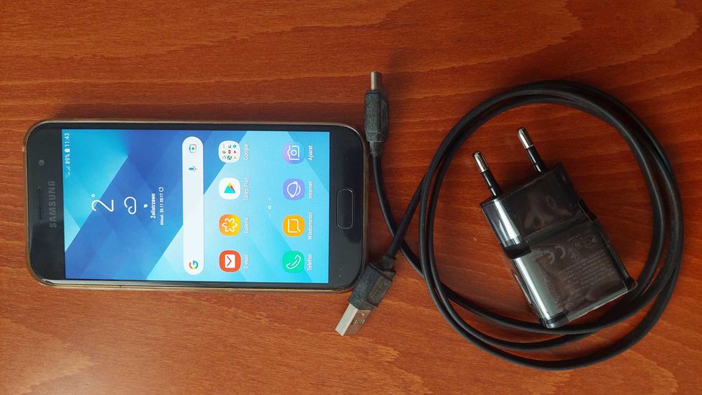Sprzedam telefon Samsung Galaxy A3
