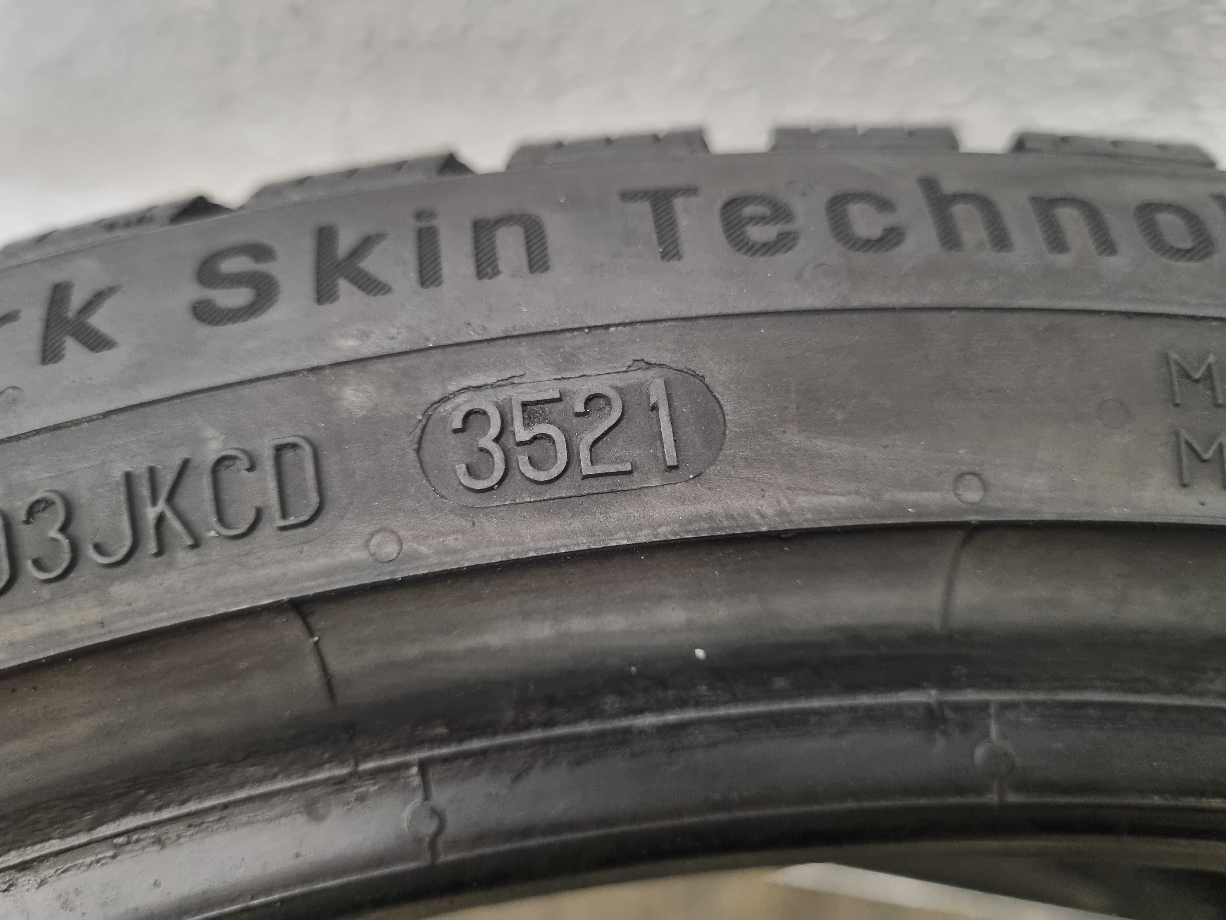 255/35/19 96V XL Uniroyal Winter Expert Dot.3521R