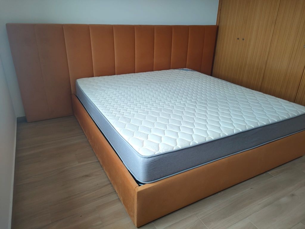 Cama Casal 200x180 Dourado Laranja