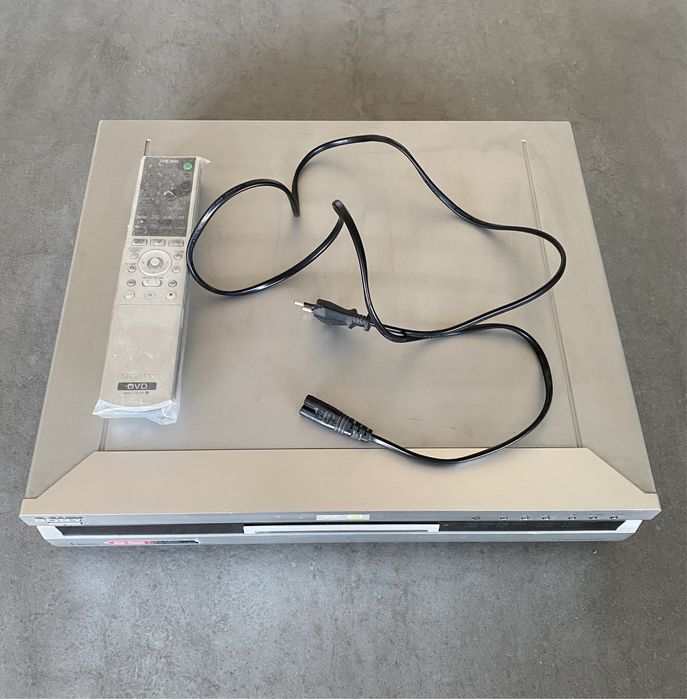 Sony RDR-GX7 audio/video player DVD recorder