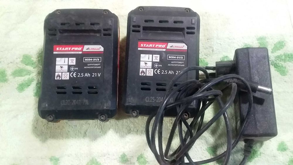 Продам батареї до шуроповерта