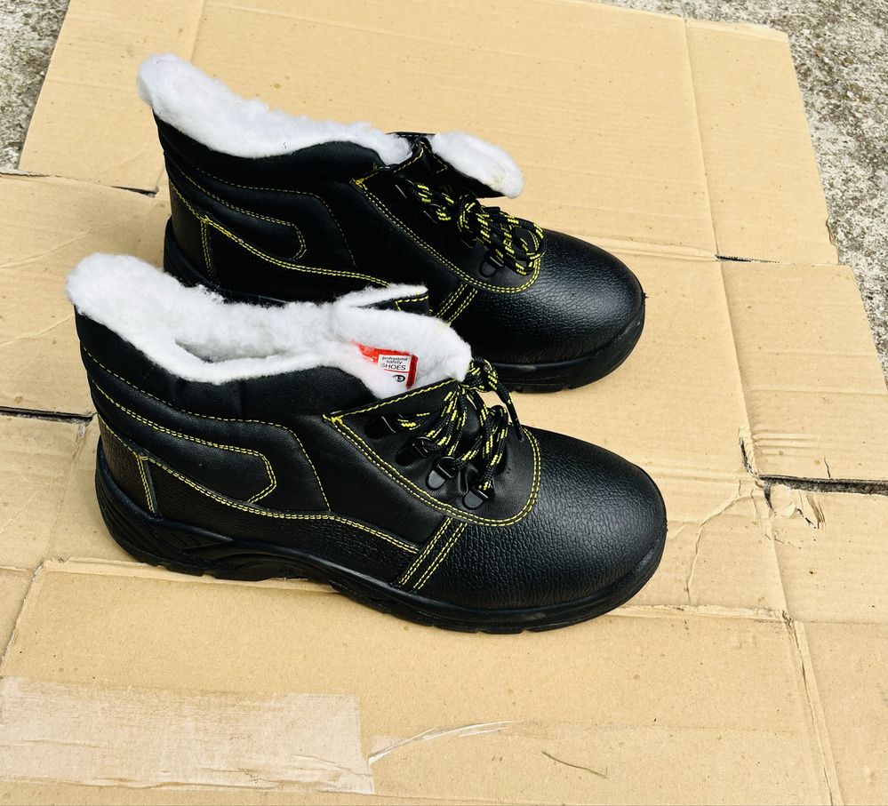 Nowe buty męskie robocze budowa ocieplane Reis 43