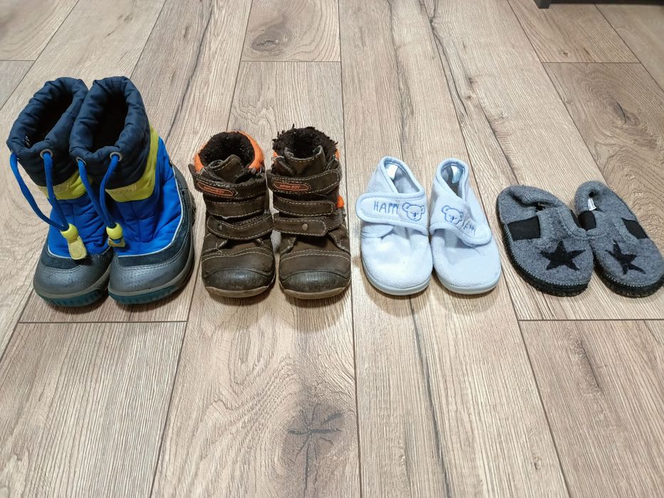 Paka ubrań dla chłopczyka rozmiarem 92-104