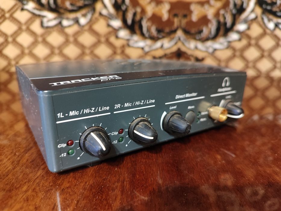 Конденсаторный микрофон и внешняя звуковая карта