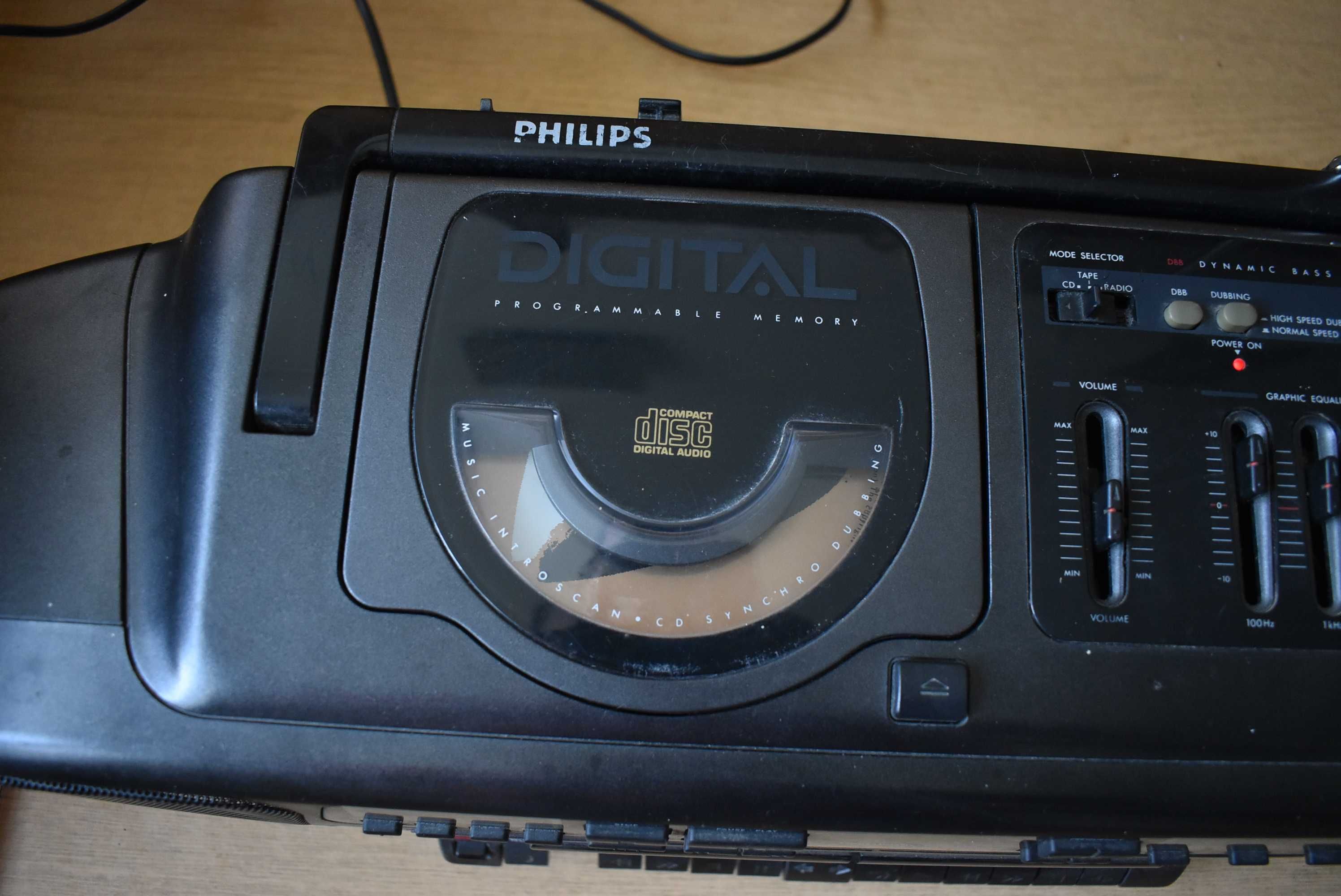 Radiomagnetofon Philips autorewers, cd