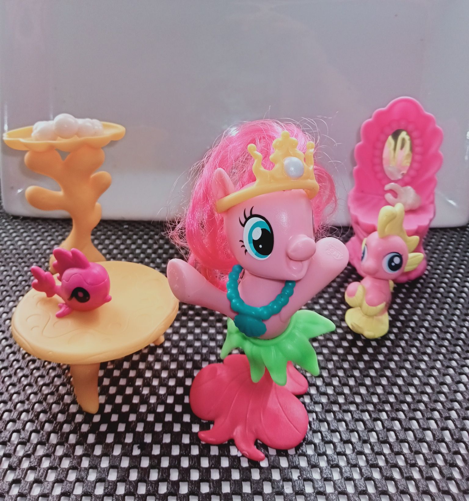 MLP Podwodny zamek Pinkie Pie i baby Seapony Hasbro