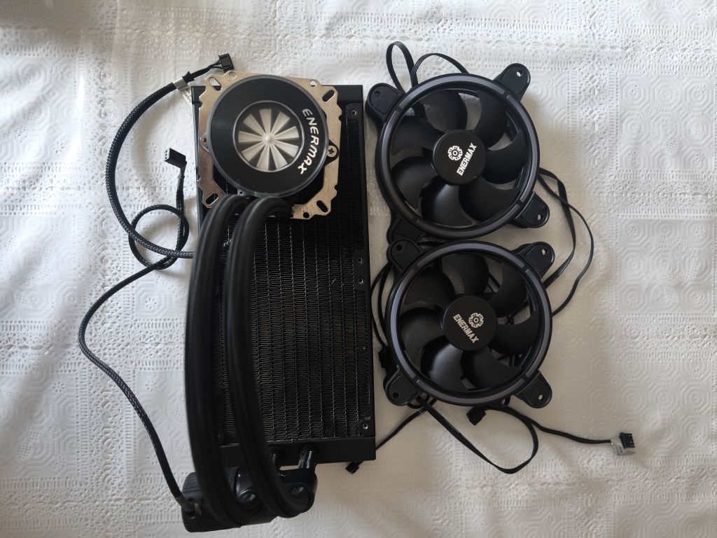 Watercooler Enermax 240 RGB