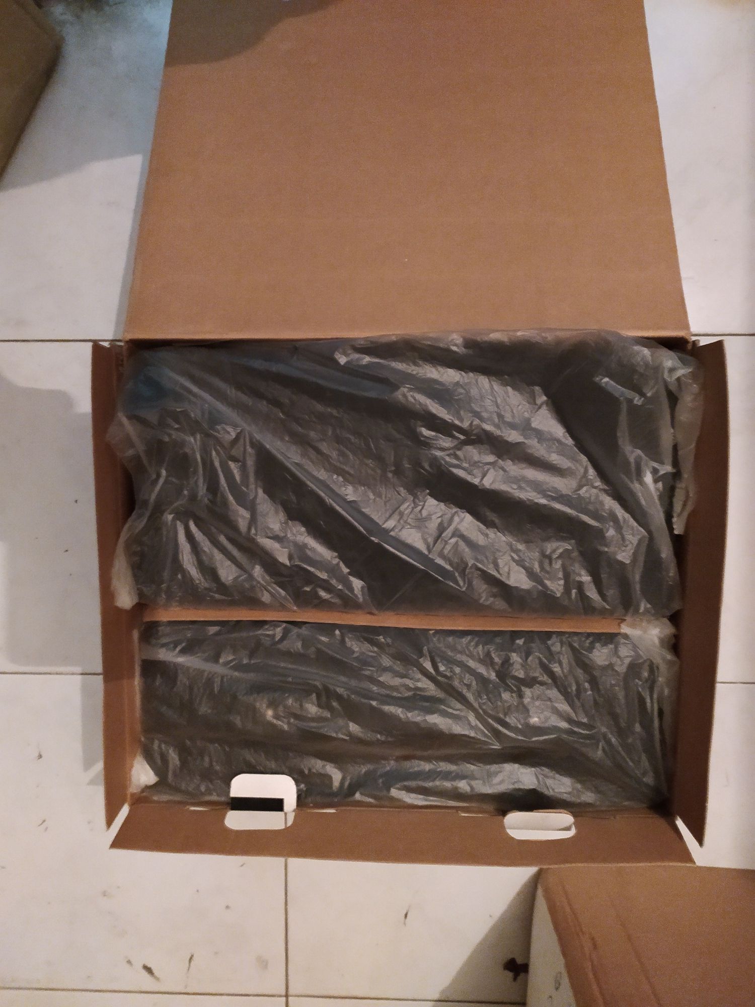 Vendo 2 colunas sem amplificador novas