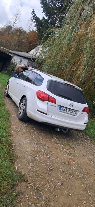Opel astra j sport tourer 1.7 cdti