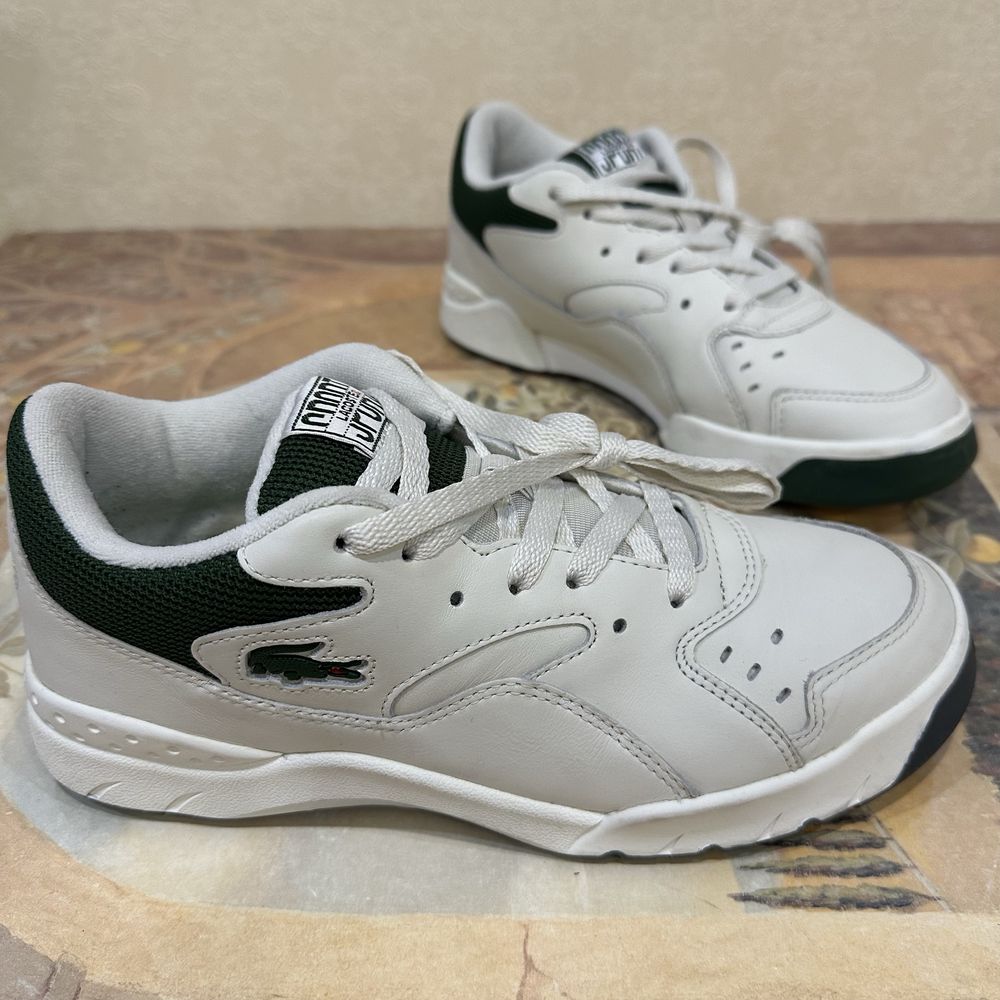 Lacoste. Чоловічі  кросівки. Оригінал.  Розмір  40.