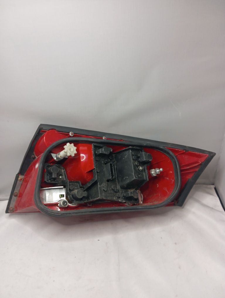 lampa tył tylna lewa Audi TT 8n