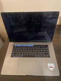 Ноутбук MacBook Pro 15 Retina Touch Bar 2017 Apple A1707