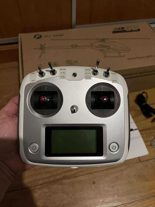 Helicóptero RC FlyWing FW450 V2 GPS