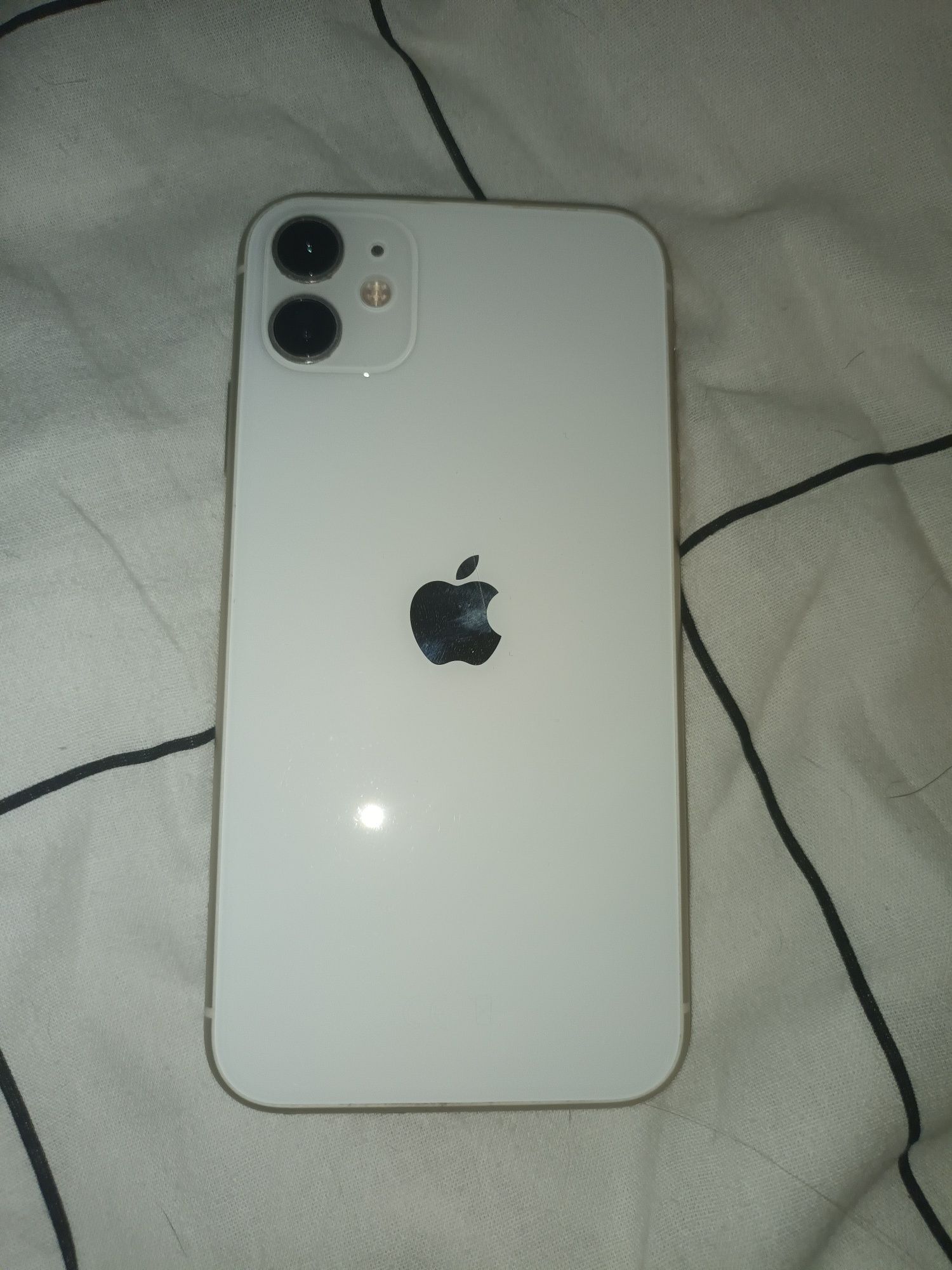iPhone 11 Uszkodzone odbior osobisty