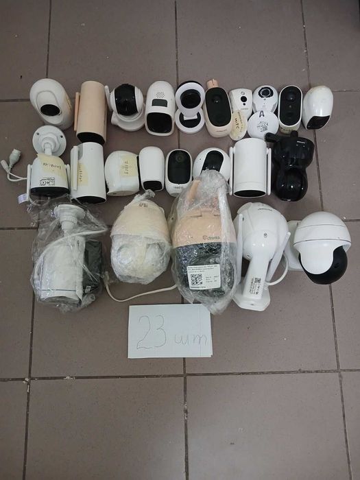 Продам камер відеоспостереження б/у одним кейсом