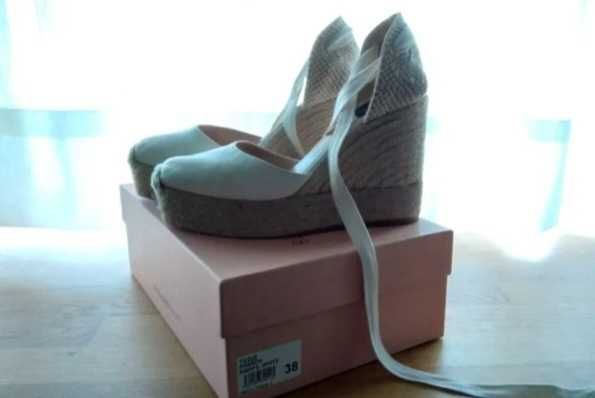 Sapatos noiva, modelo em alpercatas com cunha e fitas (branco)