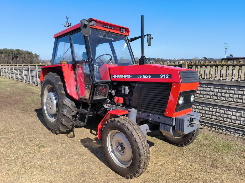 Ciągnik rolniczy ursus c 912