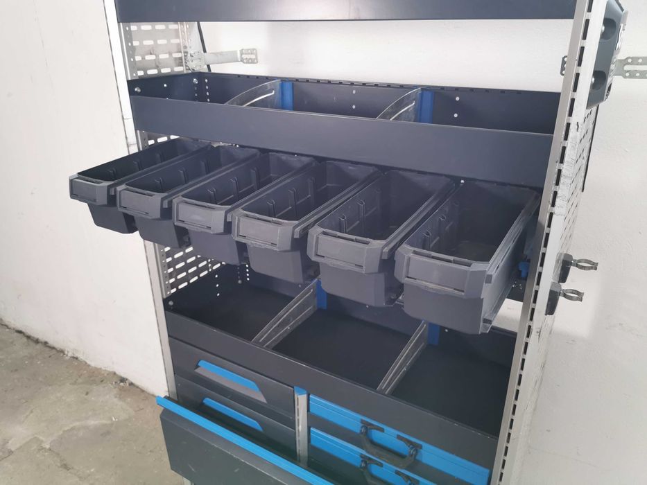 Zabudowa serwisowa warsztatowa CRAFTER SPRINTER TRANSIT MAN TGE IVECO