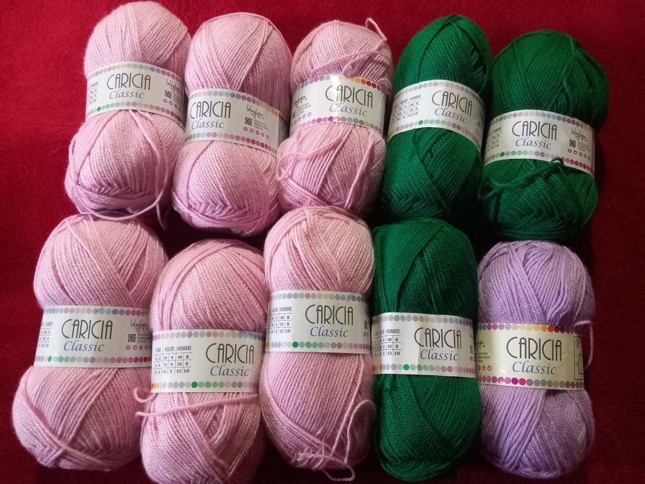 Novelos de lã Caricia Classic