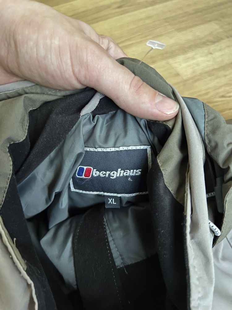 Ветровка на мембране berghaus gore-tex оригинал размер LXL