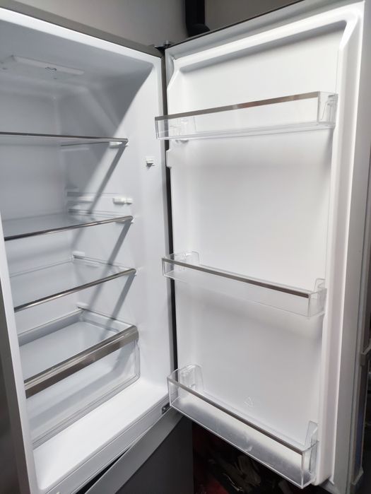 Lodówka Comfee KGK 180